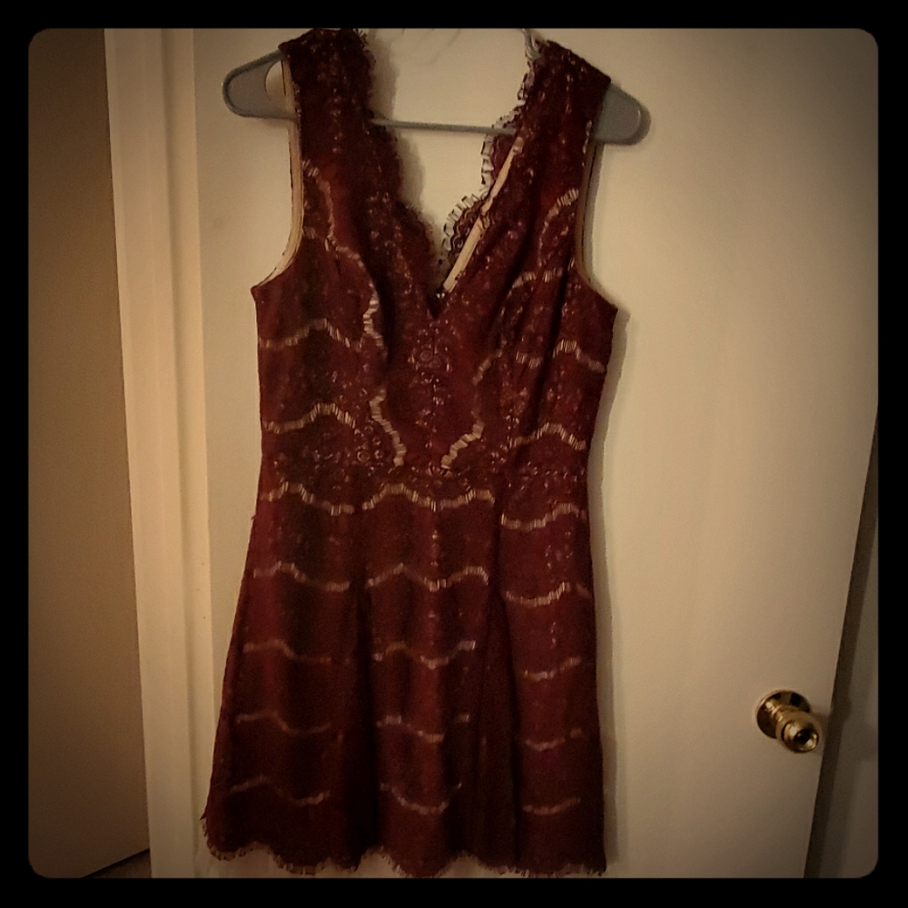 Trixxi Sz Large Maroon Lace Dress